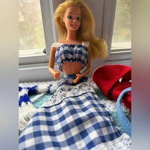 Barbie with mommy made clothing 🌸💗💃